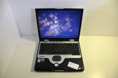 LAPTOP COMPAQ EVO N1015V PROCESOR AMD ATHLON 2000T 1.6GHZ RAM 512MB HDD 40 GB foto