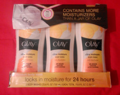 Set Olay Ultra Moisture Body Wash 3 bucati X 700 ml foto