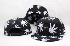 Sapca HUF Marijuana Snapback LICHIDARE STOC foto