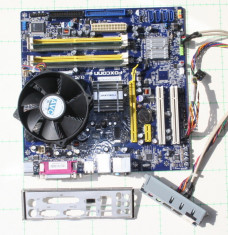 Placa Foxconn G31M - Core 2 Duo E7300 @ 2.66 GHz - 2 GB RAM DDR2 foto