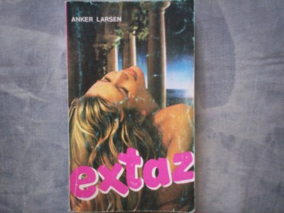 EXTAZ ANKER LARSEN C12 629 foto