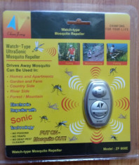 Aparat ultrasunete portabil anti-tantari Mosquito Repeller foto