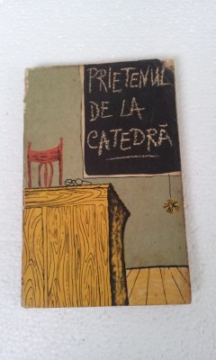 PRIETENUL DE LA CATEDRA foto