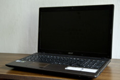 Acer Aspire 5742ZG, cu procesor Intel Pentium P6200 2.13GHz, 3 GB DDR3, 500GB HDD, nVidia GeForce GT420M 1GB foto
