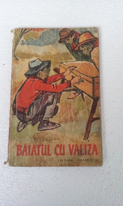 BAIATUL CU VALIZA - EDUARD JURIST