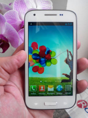 SMARTPHONE Dual Core 4.3 inch IPS Android 4.2.2 Dualsim, S 4 mini style 3G Dualcamera GPS pe alb poze reale foto