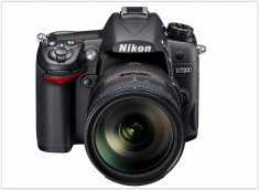 NIKON D 7000 aparat kit camera foto cu obiectiv NIKKOR VR 18 - 105 NOU cu factura si garantie 2 ani OCAZIE URGENT !!! foto