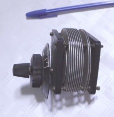 un condensator variabil radio vechi are si acord fin anii 20 functional de colectie foto