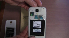 SAMSUNG GALAXY S4 i9502 DUAL SIM CONCOMITENT - APEL IN ASTEPTARE - DUAL PROCESOR - SIGILATE foto