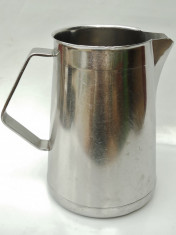 AuX: CARAFA militara de cantina pt. servit cafea sau ceai, tabla groasa de inox, made in Germany, marca BUNDESWEHR, anii 1960, cap. 2,5 litri, 1,2 KG! foto