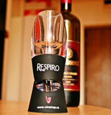 Decantor / Aerator premium pentru vin: Respiro! foto