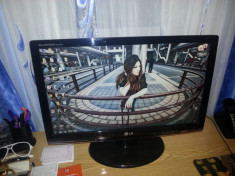 Monitor LG W2253TQ Full HD 22&amp;quot; foto