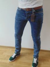 BLUGI / JEANS ZARA MAN SLIM FIT / CONIC ALBASTRU INCHIS MATERIAL ELASTIC! MODEL NOU! CALITATE ! B.75 foto