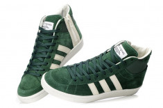 Adidas AO Hook Shot 40-44 foto