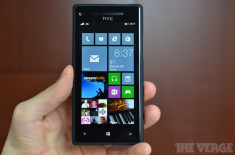 vand htc 8x full box garantie 1 an foto