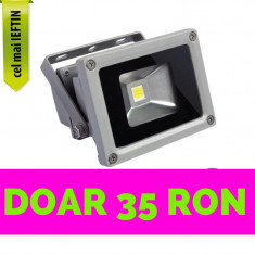 Proiector cu LED 10W , de exterior, IP65 10W ALB RECE , alimentare 220v , echivalent 100w foto