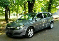 Opel Astra foto