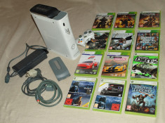 Consola XBOX 360 120 GB + 20 GB HDD+ 360 wireless controler + Cabluri + 2 baterii + 12 Jocuri foto