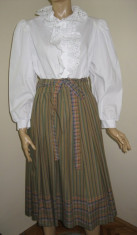 Dirndl / costum tirolez / bavarez costum popular nemtesc costum austriac , tracht masura 40 sau M foto