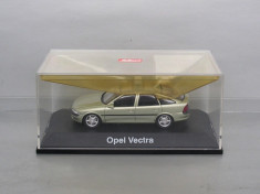 Opel Vectra B, Schuco, 1/43 foto