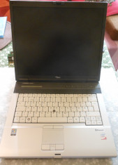 Laptop Fujitsu Siemens Lifebook E8310 15&amp;quot; Intel Core 2 Duo T7250, 2 Gb DDR2, HDD 160 Gb, Video Intel, Stare buna foto