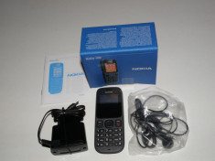 Telefon Nokia 100 foto