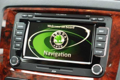 NAVIGATIE RNS 510 SKODA COLUMBUS ecran cu LED fabricata 2012 - foto