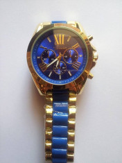 Ceas Geneva metalic auriu cu albastru regal, dimensiune cadran 4 cm foto