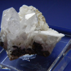 Specimen minerale - ARICI DE CUART CU CALCITA (CC2)