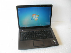 laptop Compaq PRESARIO V6000 ,dual core t2050~1.60ghz, 2 gb ram ddr2 , 100 gb hdd , video intel 256 mb , wireless,dvd rw ,card reader foto