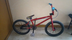 bmx full mongoose foto