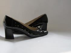 Pantofi dama Allegro noi - piele lacuita, culoare neagra, toc clasic si comod foto
