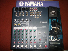 Mixer audio Yamaha MG102c foto