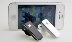 Casca Casti Bluetooth Alb Apple Iphone 4 5 4S 5S Stereo V4.0 Li-Ion Battery Promotie / Oferta Zilei ! Livrare Gratuita ! foto