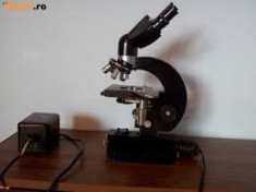 VIND MICROSCOP BINOCULAR I.O.R. BUCURESTI 700 RON NEGOCIABIL foto