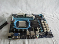 kit placa de baza GIGABYTE GA-MA74GMT-S2 + procesor AMD ATHLON II ~ 2.80 GHZ (ADX2400OCK23GQ)+ cooler foto