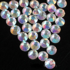 Strasuri 100 buc Crystale pentru decorarea unghiilor naturale sau false de 3,0 mm culoare Curcubeu foto