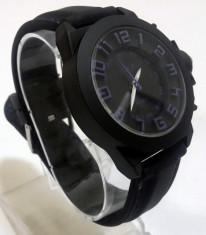 Ceas quartz fashion cu bratara din silicon negru MODEL 049 foto