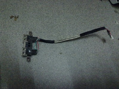 Conector USB Toshiba satellite A300 foto