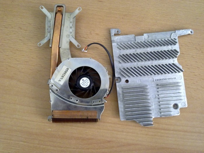 Sistem racire radiator si ventilator Sony Vaio VGN - FS315M , PCG - 7D1M