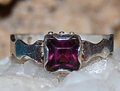 inel antic argint 800 cu cristal Bohemia mov-violet taiat emerald cut!! elegant si rafinat! foto