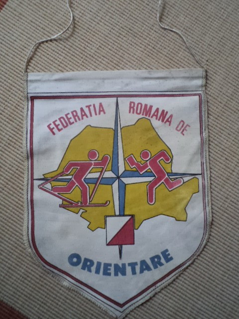 federatia romana de orientare RSR fanion de colectie comunist anii &#039;80 vechi rar