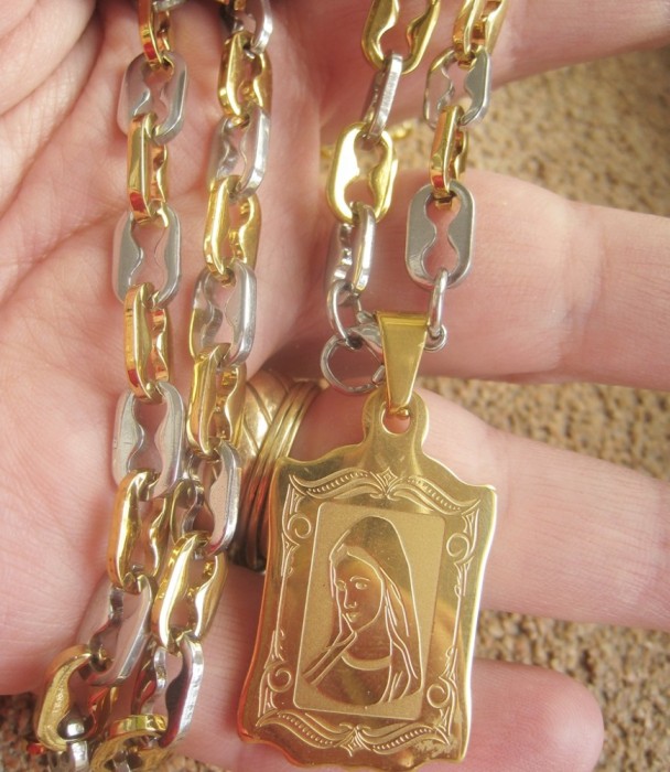 ******50 RON** Lant +medalion inox ******50 RON** Lant +medalion inox
