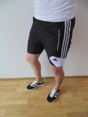 PANTALONI / BERMUDE/ BLUGI SCURTI ADIDAS NEGRU/ ALB MODEL NOU ! EDITIE LIMITATA foto