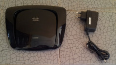 Dual Band WirelessN Gigabit Router LINKSYS by CISCO - WRT-320N foto