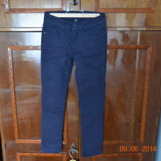 Pantaloni indigo skinny