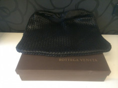 Bottega Veneta, piele veritabila, neagra, noua, cu toate accesoriile incluse. foto