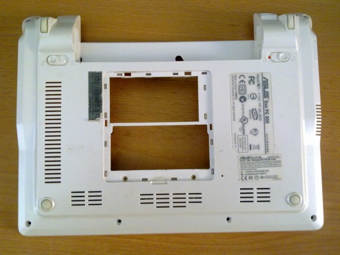 Carcasa inferioara Bottomcase Asus EEE Pc 900