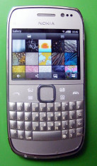 V&amp;amp;amp;acirc;nd Nokia E6 foto