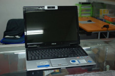 Dezmembrez laptop Asus M51V - display LCD 15.4, 2gb DDR2, incarcator, etc. foto